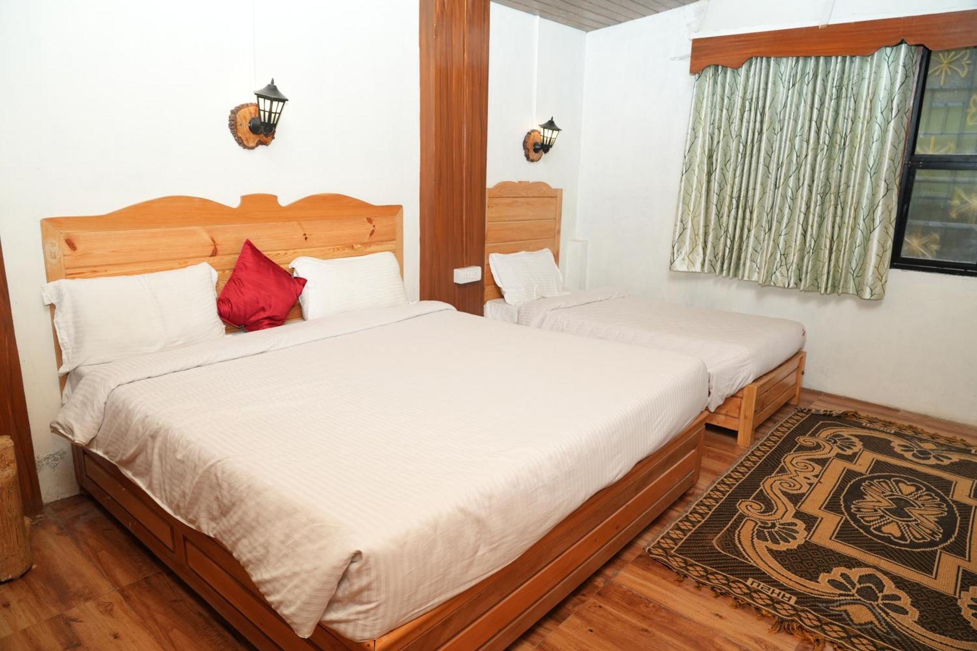 Vetrivel International By Brown Tree Resorts Кодайканал Экстерьер фото